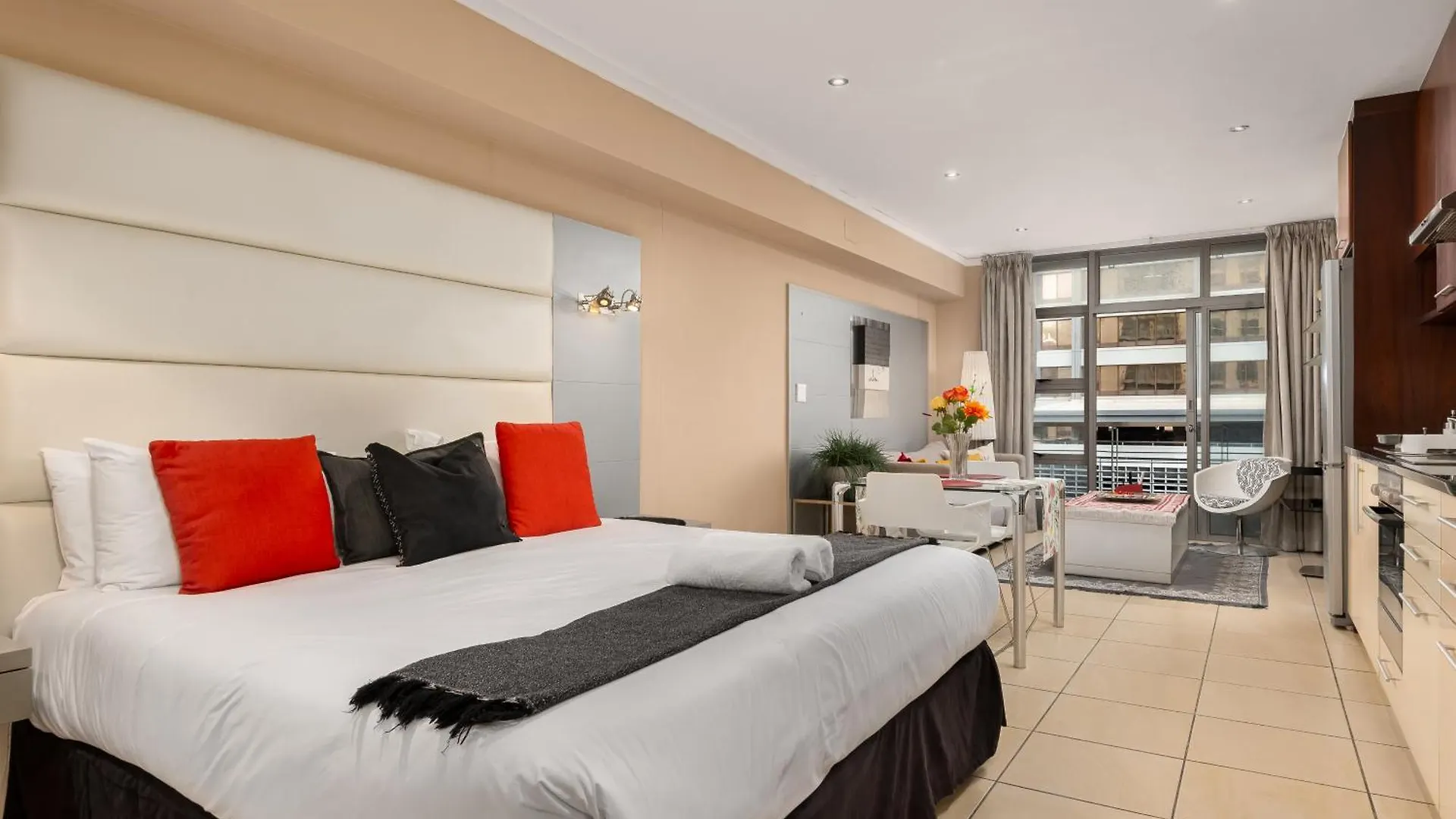 Icon Apartments Cape Town 0*,  South Africa